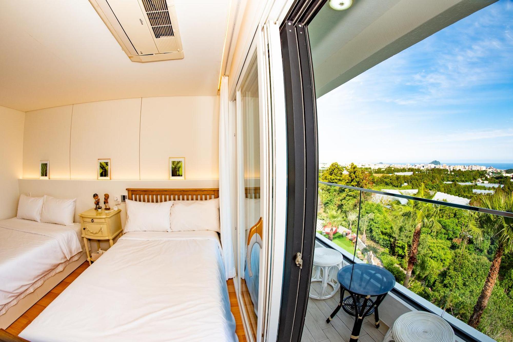 Jeju Bunkerhotel&Resort Seogwipo Zewnętrze zdjęcie