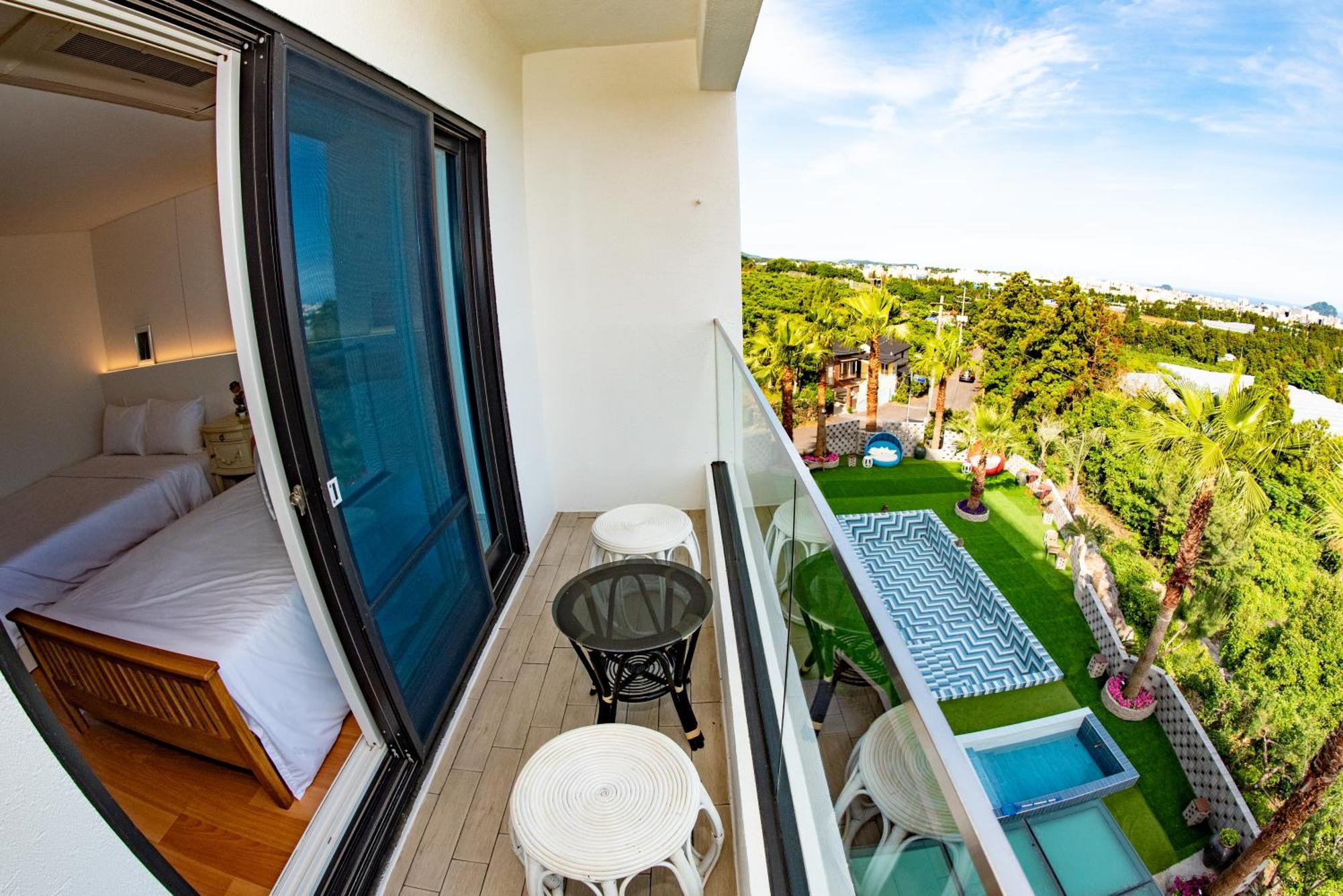 Jeju Bunkerhotel&Resort Seogwipo Zewnętrze zdjęcie